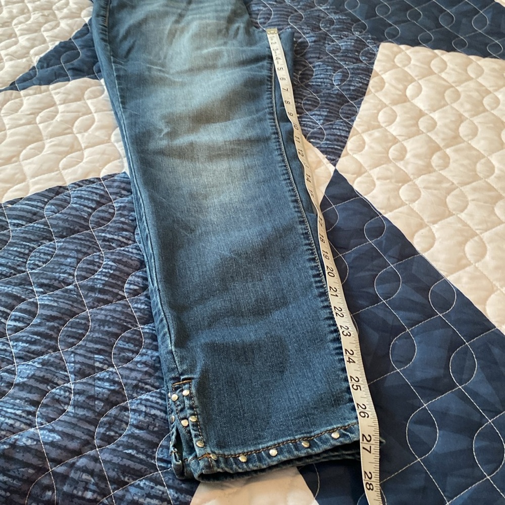 Size 14 skinny ankle jeans from Earl Jeans - Picture 8 of 8